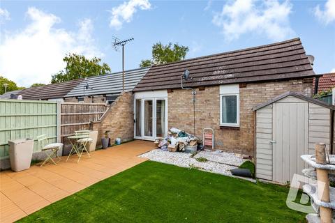 119 Moretons Court, Basildon, SS13 3LZ