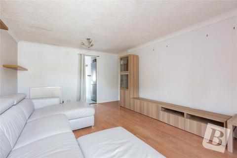 119 Moretons Court, Basildon, SS13 3LZ