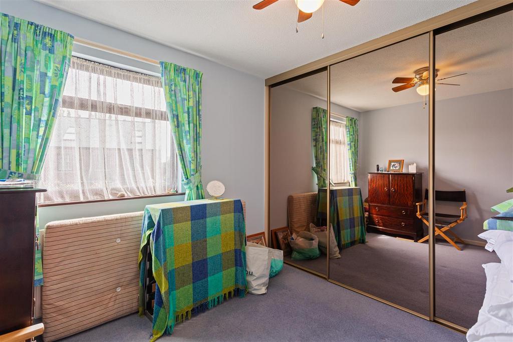 11 Atcheley Close 101.jpg