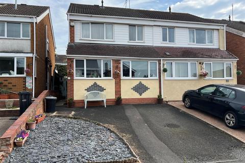 3 bedroom semi-detached house for sale, Clent Road, Stourbridge, DY8 4LN