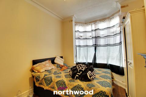 2 bedroom terraced house for sale, Childers Street, Doncaster DN4