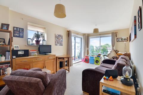 1 bedroom apartment for sale, at 10 Cherrywood Lodge, Oakwood Close, London SE13