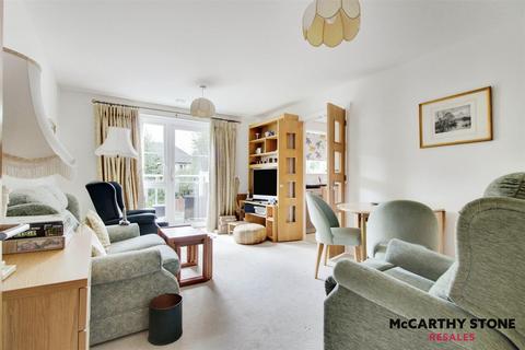 1 bedroom apartment for sale, Park House, Old Park Road, Hitchin