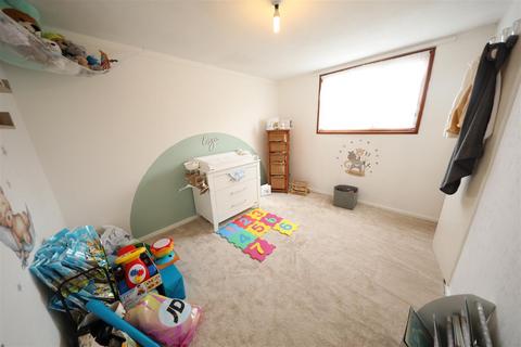 3 bedroom house for sale, Axdane, Hull