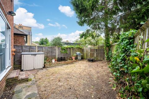 175 Ellerton Road, Surbiton, KT6 7UB