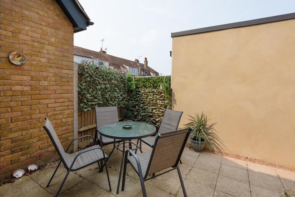 Courtyard Garden