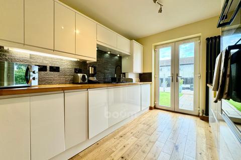 8 Houstonfield Quadrant, Houston, Johnstone, PA6 7EX