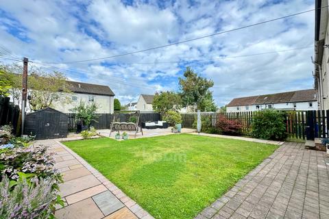 8 Houstonfield Quadrant, Houston, Johnstone, PA6 7EX