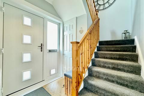 8 Houstonfield Quadrant, Houston, Johnstone, PA6 7EX
