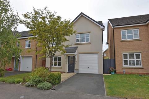 4 bedroom detached house for sale, Banks Crescent, Stamford