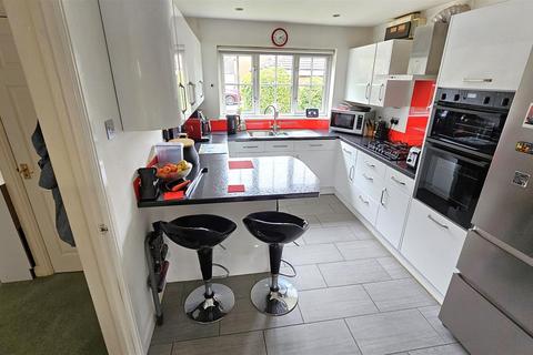 Woodland House, 19 Hoopers Close, Bottesford, Nottingham, NG13 0FH