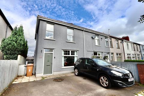 3 bedroom end of terrace house for sale, Penmaen Avenue, Oakdale, NP12