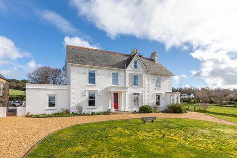 3 bedroom semi-detached house for sale, La Rue De La Hougue, Castel, Guernsey