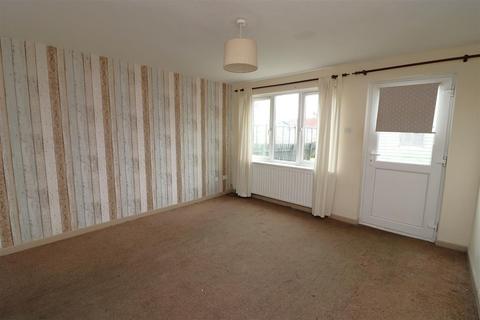 2 bedroom end of terrace house for sale, Long Meadow Drive, Barnstaple