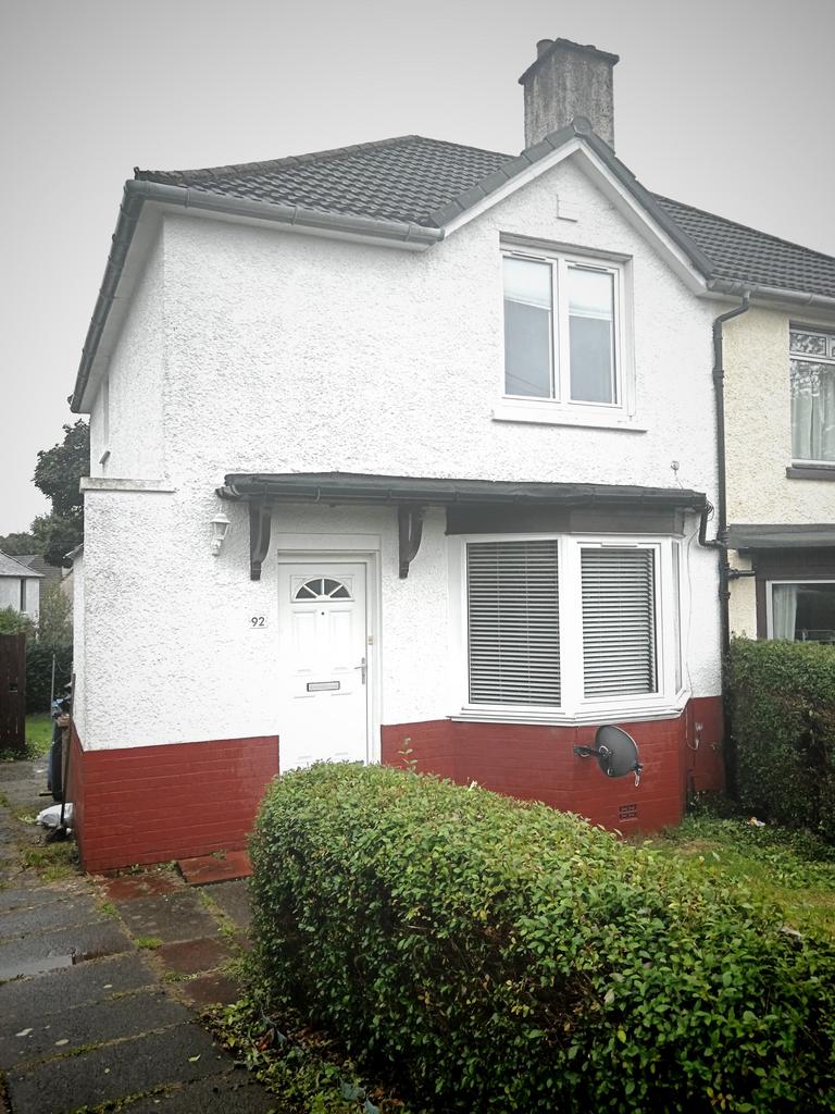 Baldwin Avenue, Glasgow, G13 3 bed semidetached house for sale £190,000