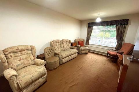 1 bedroom semi-detached bungalow for sale, White Horse Grove, Westhoughton, Bolton