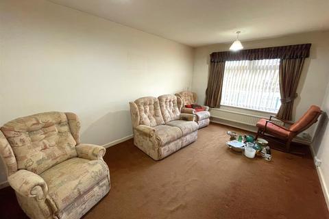 1 bedroom semi-detached bungalow for sale, White Horse Grove, Westhoughton, Bolton