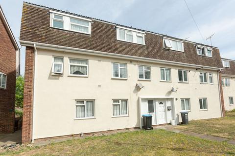 2 bedroom maisonette for sale, Woodford Court, Birchington, CT7