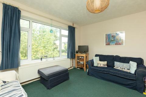 2 bedroom maisonette for sale, Woodford Court, Birchington, CT7