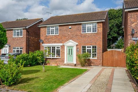 4 bedroom detached house for sale, Eden Close, York