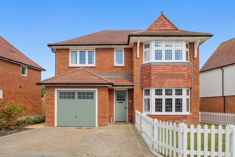 3 bedroom detached house for sale, Rother Drive, Tenterden TN30