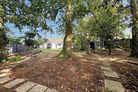 3 bedroom detached bungalow for sale, Ferndown