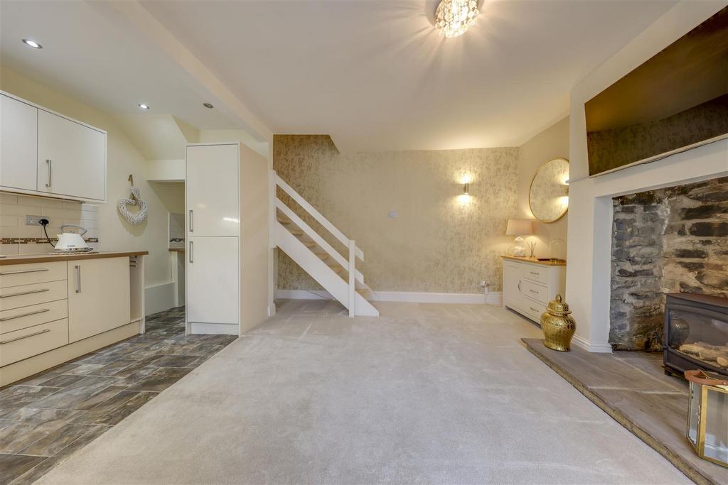 Burnley Road, Weir, Bacup 1 bed terraced house for sale £90,000