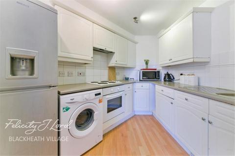 2 bedroom flat to rent, Elizabeth Fry Place, SE18