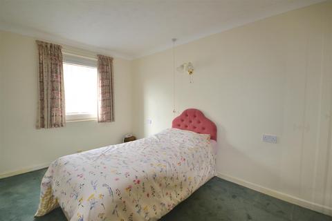 1 bedroom apartment for sale, London Road, Dorchester