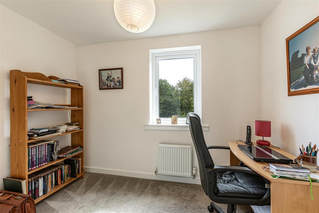 38 Knoll Park Galashiels 44.JPG