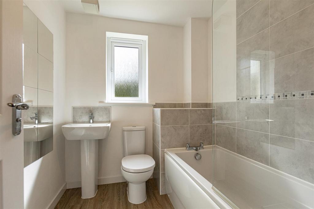 38 Knoll Park Galashiels 47.JPG
