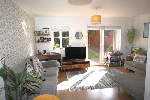 3 bedroom house for sale, Chestnut Close, Chartham, Canterbury