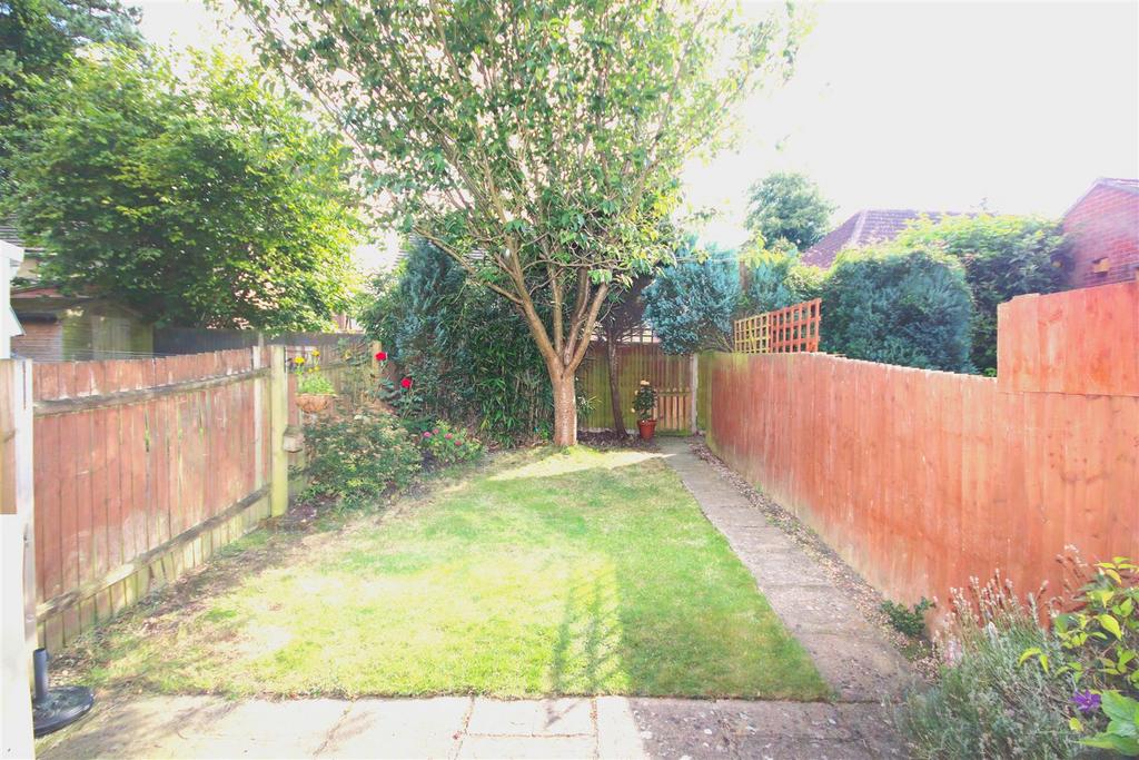 Rear Garden a.JPG