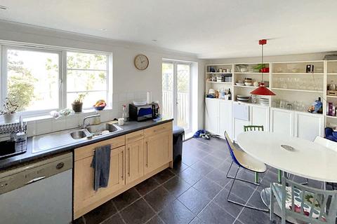 55 Bridges View, Gateshead, NE8 1NZ
