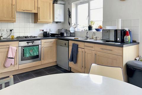 55 Bridges View, Gateshead, NE8 1NZ