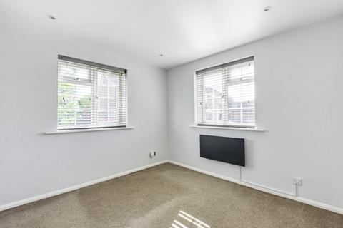 1 bedroom flat for sale, Bicester,  Oxfordshire,  OX26