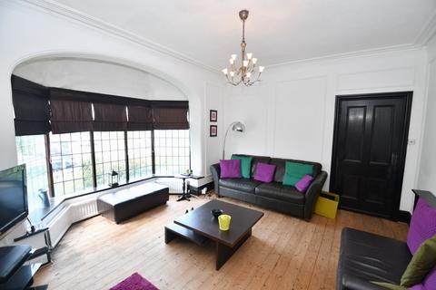 4 bedroom semi-detached house for sale, Rivington Road, Salford, M6