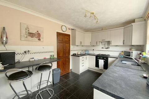 3 bedroom bungalow for sale, Itterby Crescent, Cleethorpes