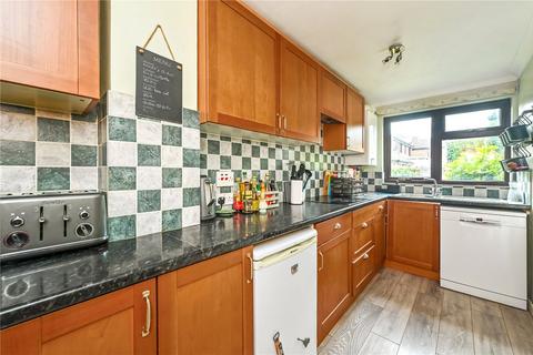 3 bedroom semi-detached house for sale, Ryefield Close, Petersfield, Hampshire