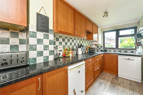 4 Ryefield Close, Petersfield, GU31 4RA