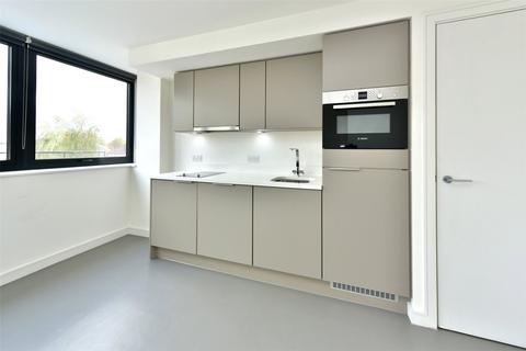 1 bedroom apartment for sale, High Road, London, N12