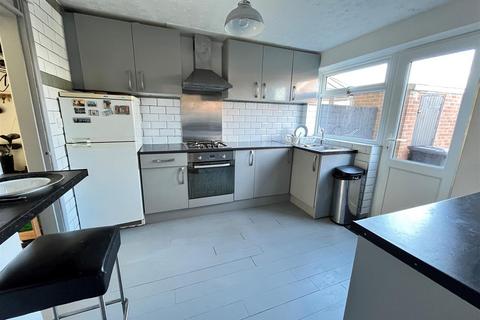 55 Arnull Crescent, Daventry, NN11 9AZ
