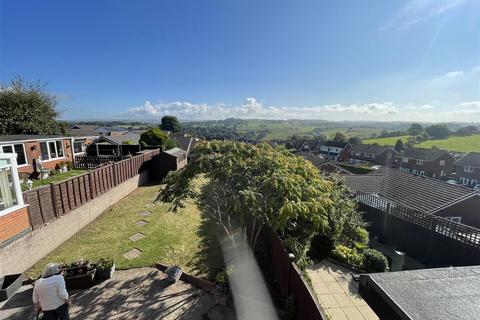 4 Hazlehurst Drive, Cheddleton, Leek, ST13 7HB