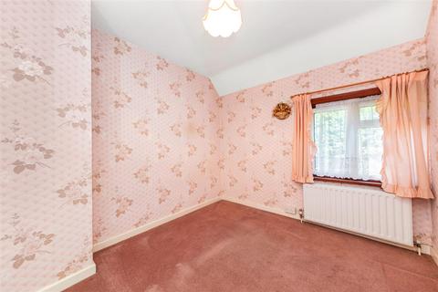 4, Welcome Cottages Slines Oak Road, Woldingham, Caterham, CR3 7EB