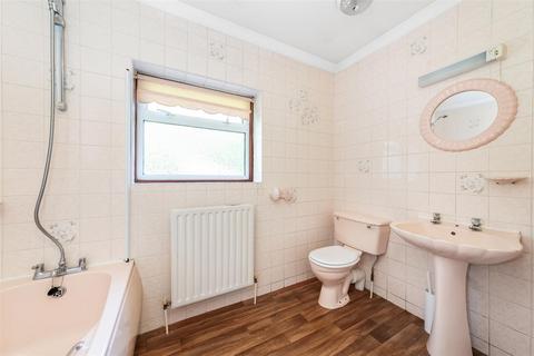 4, Welcome Cottages Slines Oak Road, Woldingham, Caterham, CR3 7EB