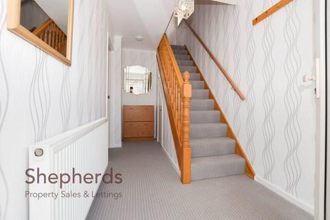78 Penton Drive, Cheshunt, Waltham Cross, EN8 9RU