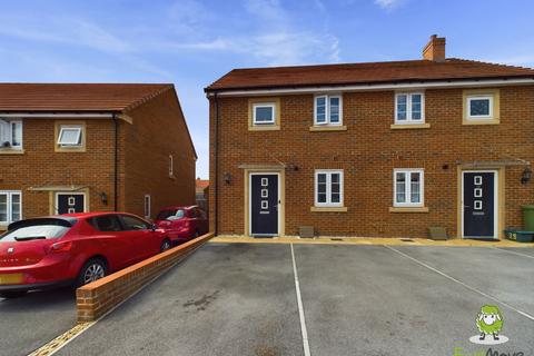 3 bedroom semi-detached house for sale, Tubb Way, Basingstoke, Hampshire, RG24