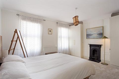 6 Northfield Road, London, W13 9SY