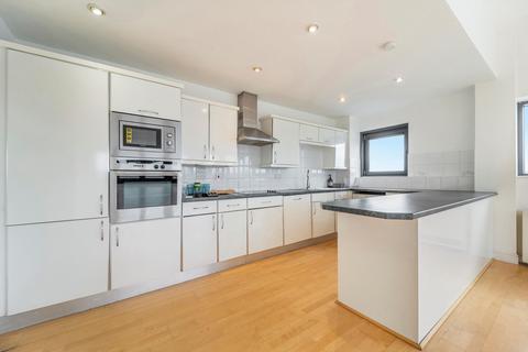 2 bedroom apartment for sale, Langbourne Place, London, E14