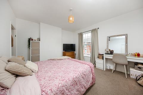 2 bedroom end of terrace house for sale, Chesterfield S40